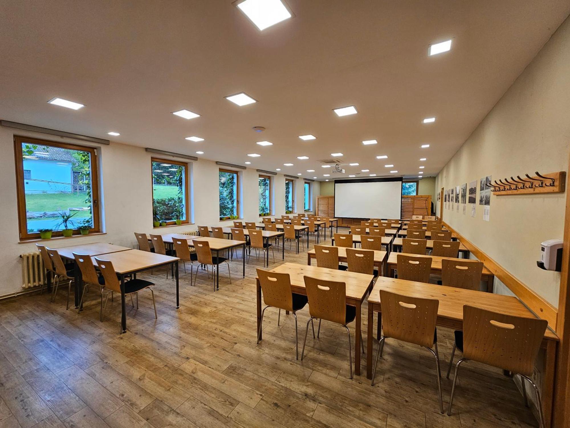 Balonovy Hotel A Pivovar Radesin Zewnętrze zdjęcie